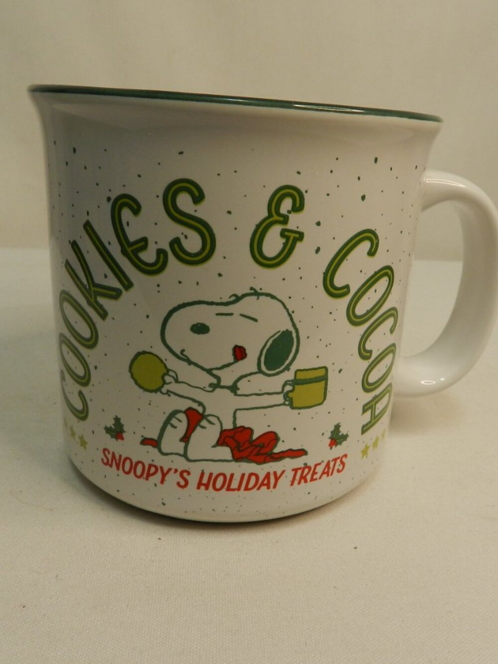 Peanuts Snoopy Treats Christmas Cookies & Cream large Mug Cup 20 oz dish safe
